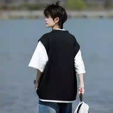 AWAO T