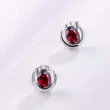 石头记 复古彩色宝石轻奢高级 石榴石 耳钉 女款