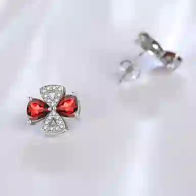 石头记 轻奢小众设计 幸运草石 石榴石 耳钉 女款