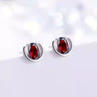 石头记 复古彩色宝石轻奢高级 石榴石 耳钉 女款