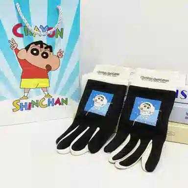 Crayon Shinchan Gloves