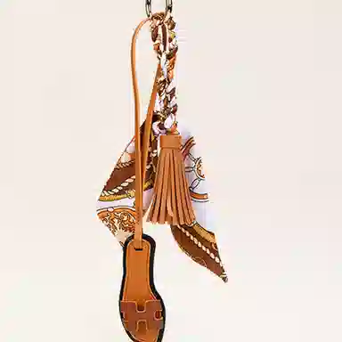 玄唐 欧美流行流苏皮革小拖鞋时尚包包挂饰韩国丝巾钥匙扣书包 丝绸 挂件 男女同款情侣款