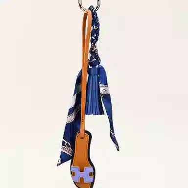 玄唐 欧美流行流苏皮革小拖鞋时尚包包挂饰韩国丝巾钥匙扣书包 丝绸 挂件 男女同款情侣款