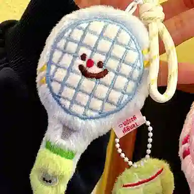 玄唐 可爱毛绒网球拍公仔少女包包钥匙扣挂坠情侣闺蜜挂饰 聚酯纤维 挂件 男女同款情侣款