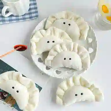 玄唐 白白软软小饺子玩偶可爱小包包玩具 短毛绒 挂件 男女同款情侣款