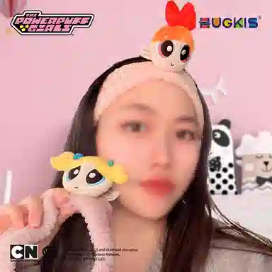 HUGKIS