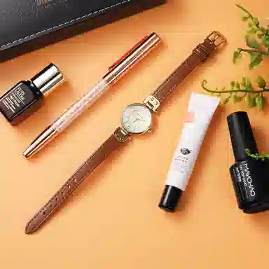 安妮克莱因 腕表 石英机芯 牛皮表带 白色表盘 女表 商务休闲