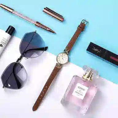 安妮克莱因 腕表 石英机芯 牛皮表带 白色表盘 女表 商务休闲