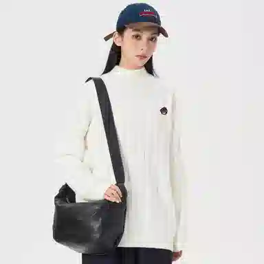 帕丁顿熊 基础款可拆卸小熊胸针纯色休闲百搭打底中高领麻花宽松毛衣保暖加厚针织衫 男女同款