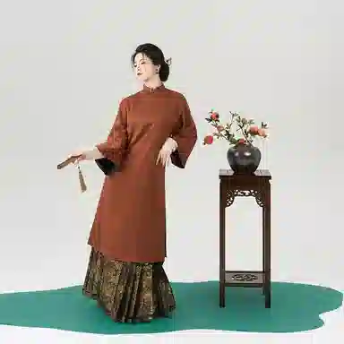 楼中阁织造司原创明制汉服仿妆花织金马面裙上衣搭配秋冬加绒长袄