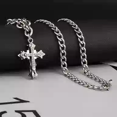 尚先生 潮流嘻哈朋克风古巴十字架项链 个性小众设计 简约通勤 轻奢镶钻 可调节大小 兄弟款 钛钢材质饰品 项链 男款