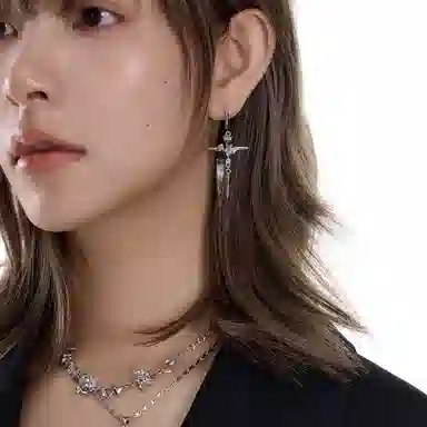 SUMIYAKI Metal Rose Cross Earrings