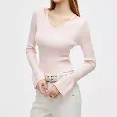 ONLY Sweetheart V-Neck Knit Sweater
