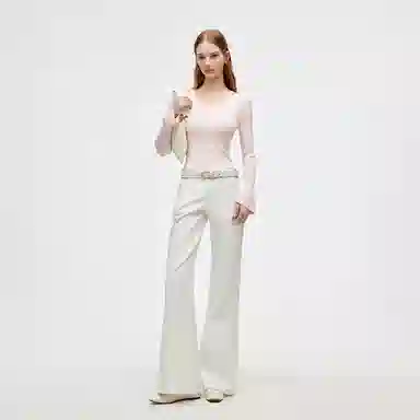 ONLY Sweetheart V-Neck Knit Sweater