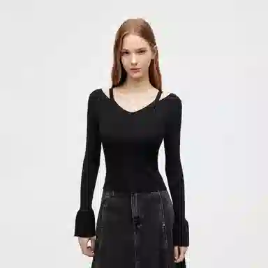 ONLY Sweetheart V-Neck Knit Sweater