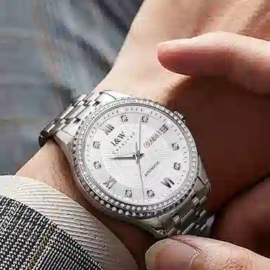 IW CARNIVAL HWGUOJI 615G