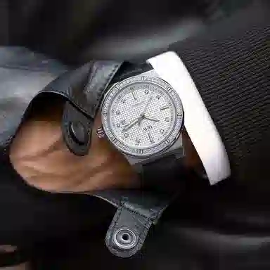 IW CARNIVAL HWGUOJI 610P