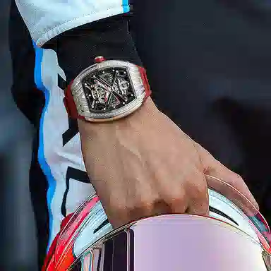 IW CARNIVAL HWGUOJI 760