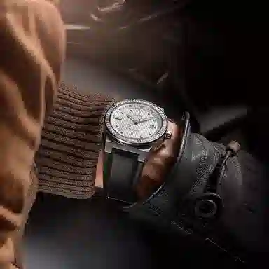 IW CARNIVAL HWGUOJI 610P