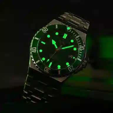 IW CARNIVAL HWGUOJI 300 726