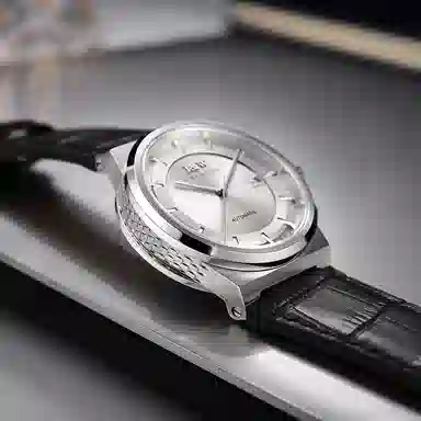 IW CARNIVAL HWGUOJI 612P