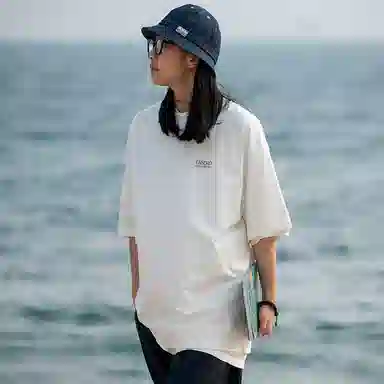 URBAN STANDARD LOGOT