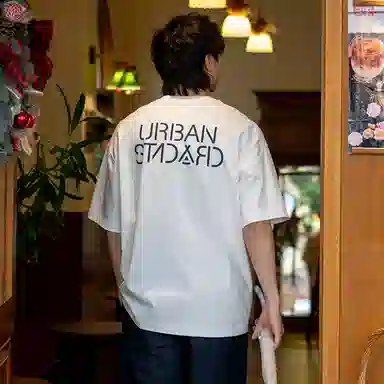 URBAN STANDARD T