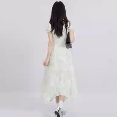 潞优野 修身简约通勤短袖连衣裙 女款