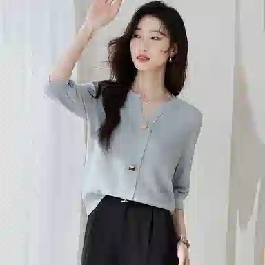 v T