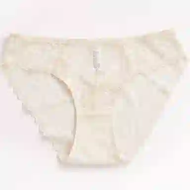 潞优野 纯欲薄杯蕾丝大胸显小防下垂性感内衣裤套装 女款