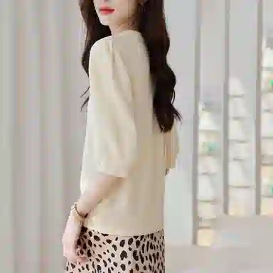 v T