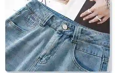 潞优野 宽松显瘦直筒牛仔裤 女款 蓝色