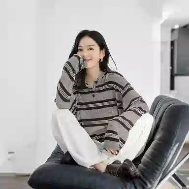 潞优野 时尚舒适通勤简约条纹针织衫 女款