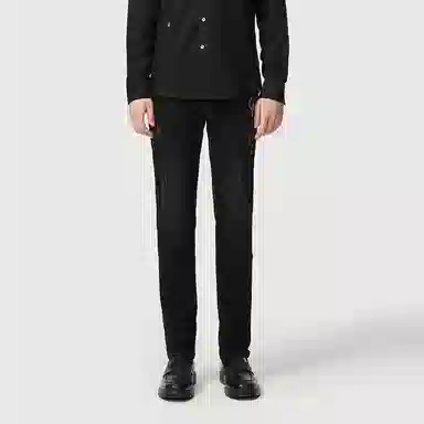 811E391091C'N'C Logo