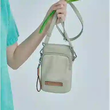 莱夫 百搭轻便精致 织物 女款 手机包 海风绿