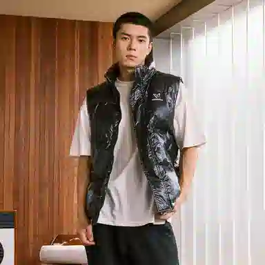 VEIDOORN Puffer Vest Black