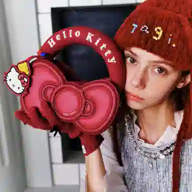 TOUTOU Hello Kitty Bow Bag