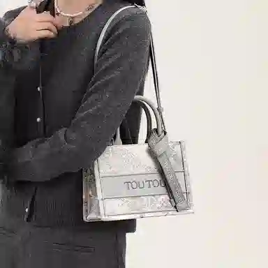 TOUTOU Tote
