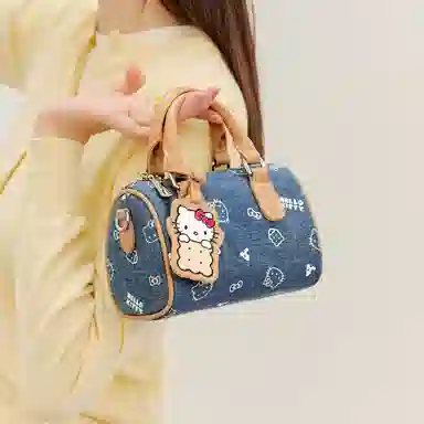 TOUTOU HelloKitty Boston Bag Denim Blue