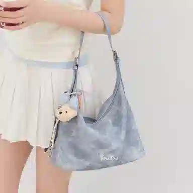 TOUTOU Crayon Dog Shoulder Bag Cream White
