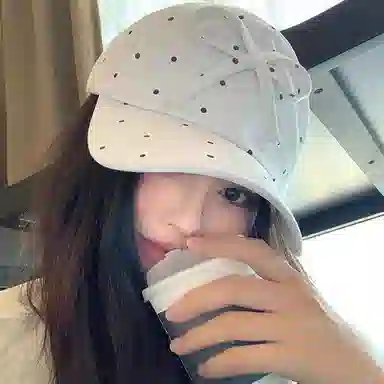 EQUIPMENTELEGANT miu