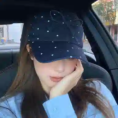 EQUIPMENTELEGANT miu