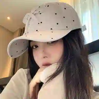 EQUIPMENTELEGANT miu