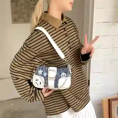 布依诺 可爱熊猫甜酷辣妹时尚质感通勤 牛津布 单肩包 女款 蓝色/黑色/浅蓝色