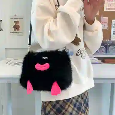 布依诺 搞怪丑萌香肠嘴可爱小众 毛绒拼涤纶 斜挎包单肩包手提包 常规 女款 多色