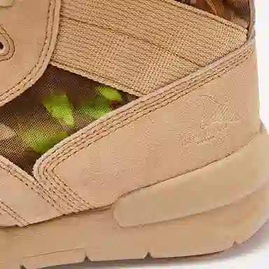 BEAR UNION Fierce battle