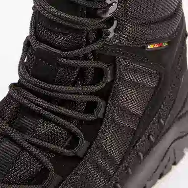 BEAR UNION Fierce battle