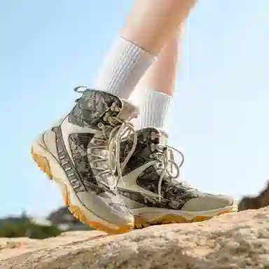 BEAR UNION Fierce battle