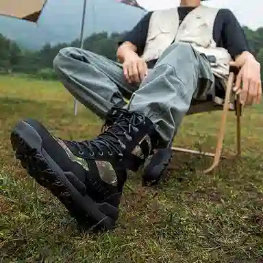 BEAR UNION Fierce battle