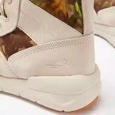 BEAR UNION Fierce battle